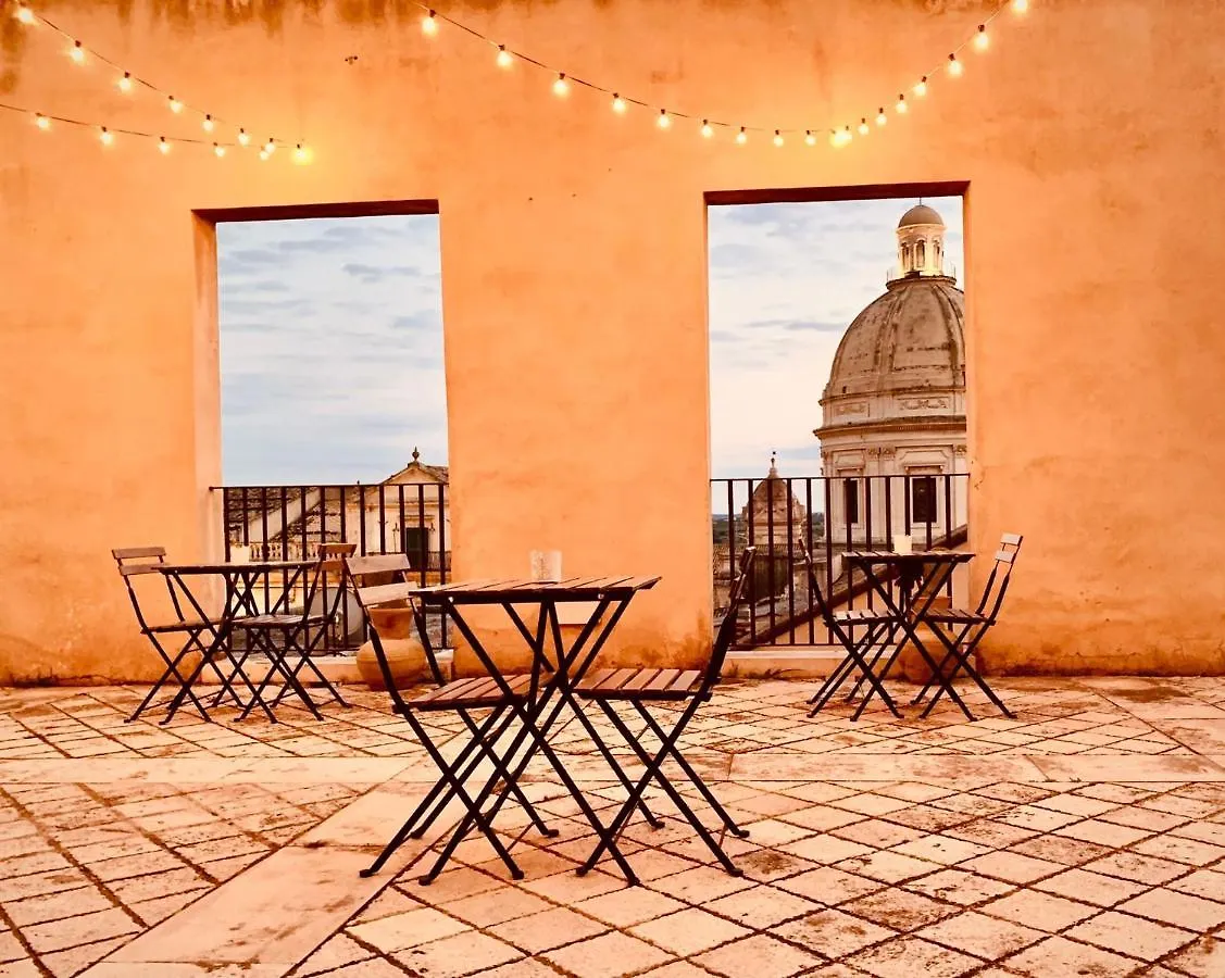 Ostello Della Gioventu - Il Castello Noto Hostel
