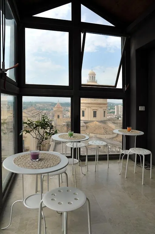 Hostel Ostello Della Gioventu - Il Castello Noto