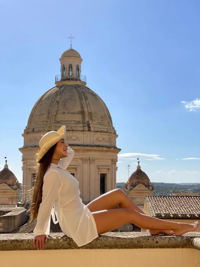 Hostel Ostello Della Gioventu - Il Castello Noto