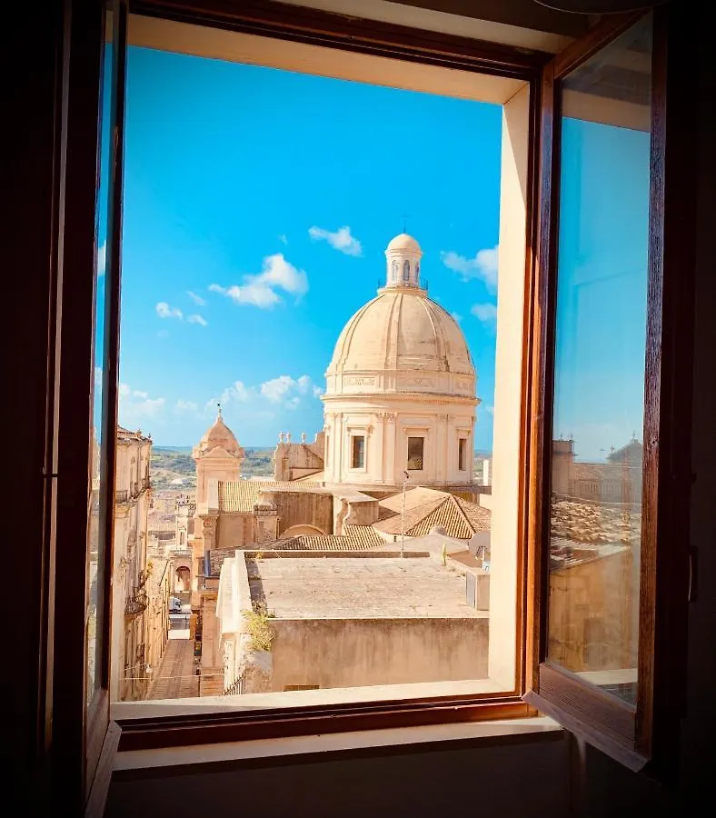 Ostello Della Gioventu - Il Castello Noto 0*,  Italy