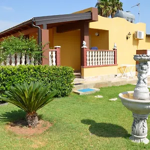 Villa Falconara House, Noto